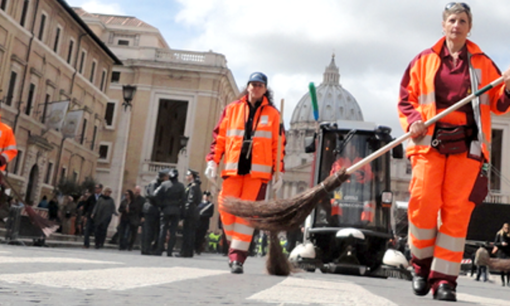 roma,-il-figlio-deve-essere-operato-e-i-colleghi-regalano-le-ferie-all’operatore-ecologico-ama