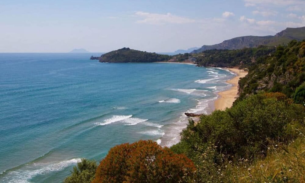 le-10-spiagge-piu-belle-del-lazio:-posti-da-sogno-a-poca-distanza-da-roma