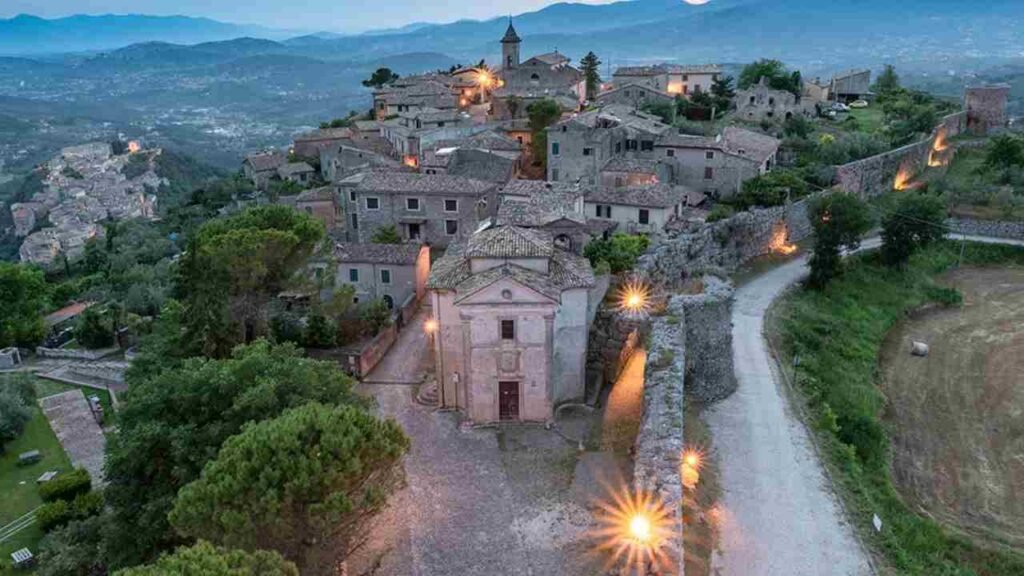 arpino,-sgarbi:-“non-mi-candido-a-sindaco,-pronto-a-fare-assessore-alla-cultura”