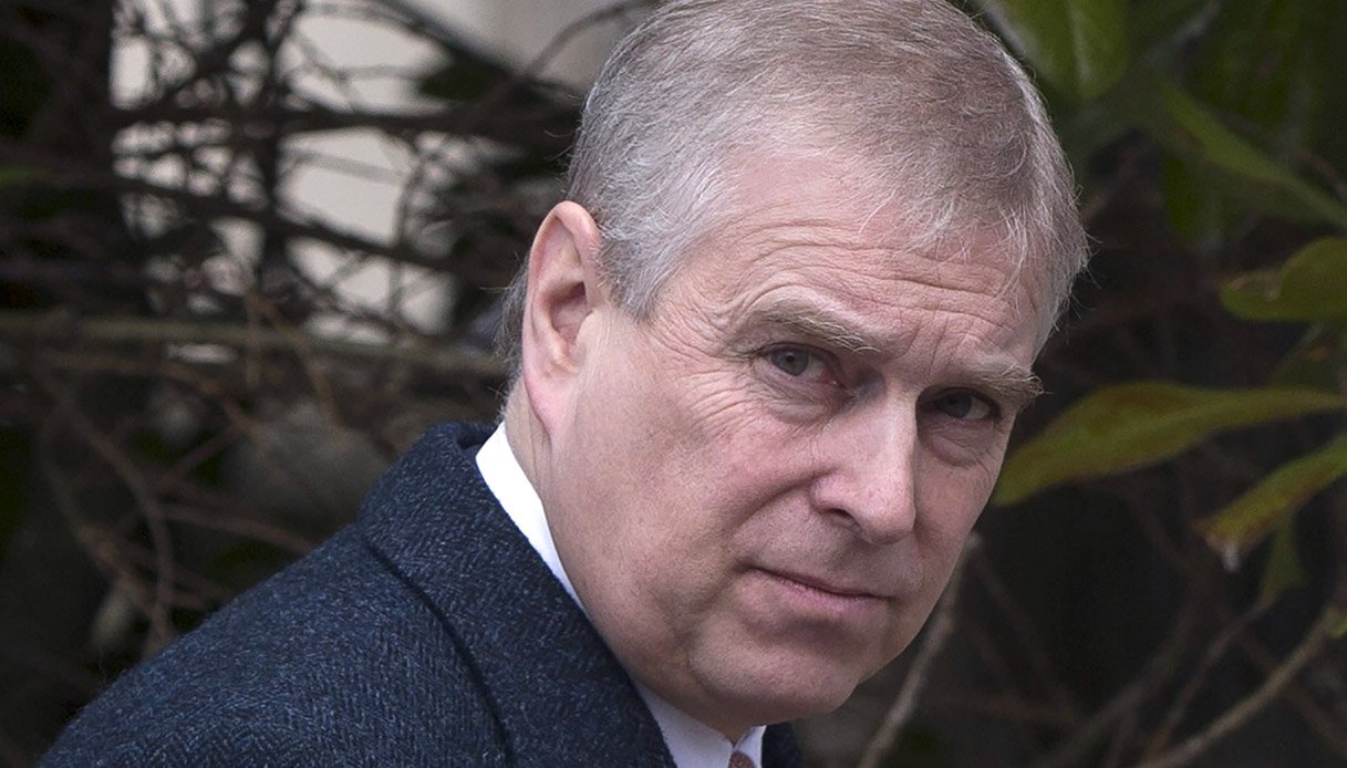 principe-andrea-come-harry:-al-lavoro-sull’autobiografia-bomba