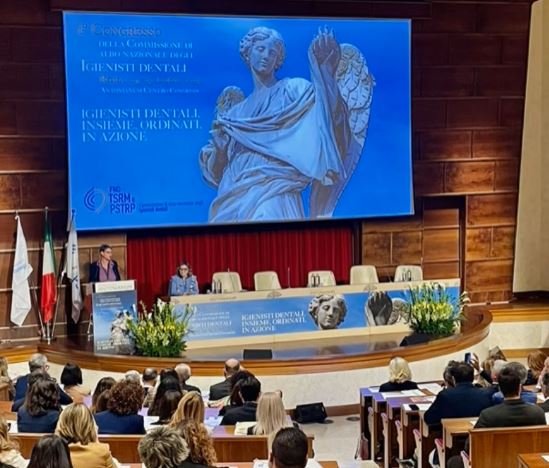a-roma-il-primo-congresso-della-cdan-degli-igienisti-dentali,-al-centro-ricerca-e-autonomia-professionale-|-sanita-informazione