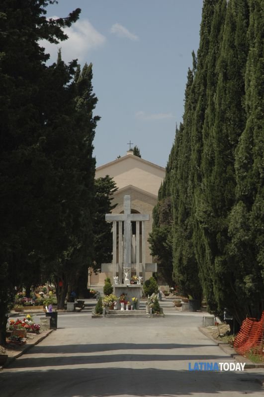 ecco-la-carta-dei-servizi-cimiteriali-del-comune:-“un-patto-tra-ente,-gestore-e-cittadini”