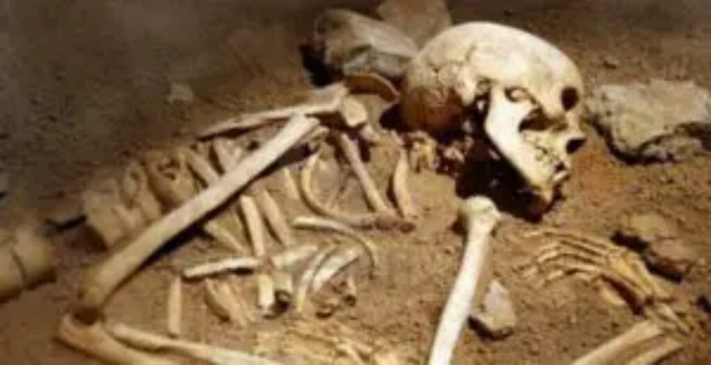 gaeta,-rinvenuti-resti-umani-sulla-spiaggia:-lo-scheletro-ha-circa-2-mila-anni